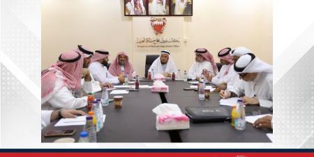 رئيس بعثة مملكة البحرين للحج يجتمع مع رؤساء اللجان ويتفقد جاهزيتها لخدمة الحجاج - هرم مصر