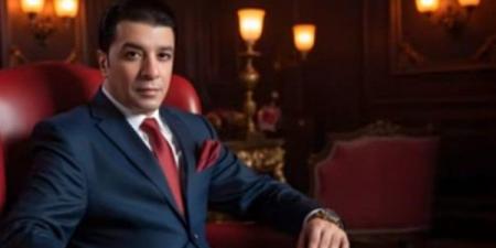 كتاب مفتوح .. مصطفى كامل يطرح ثاني أغاني ألبومه..فيديو - هرم مصر
