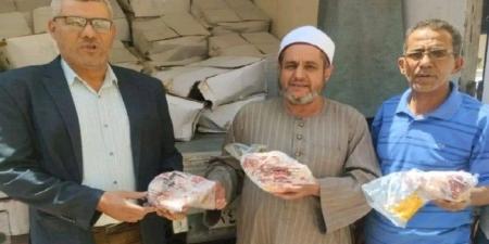 توزيع 2 طن لحوم من مشروع صكوك الإطعام على الأسر الأولى بالرعاية بالشرقية - هرم مصر