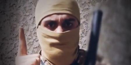 مقداد فتيحة سفاح الساحل السوري وقائد مليشيا "درع الساحل" - هرم مصر