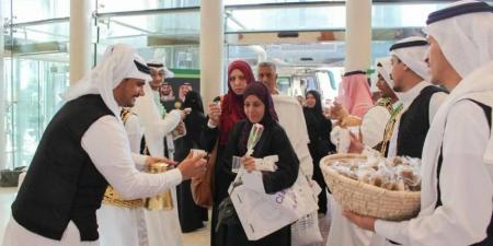 الشؤون الإسلامية تستقبل أولى طلائع ضيوف برنامج خادم الحرمين الشريفين للحج والعمرة من ذوي الشهداء والأسرى والجرحى الفلسطينيين - هرم مصر