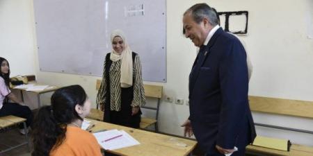 بأحدث الأساليب والتقنيات.. رفع كفاءة مظلات ميدان معديات بورسعد - هرم مصر
