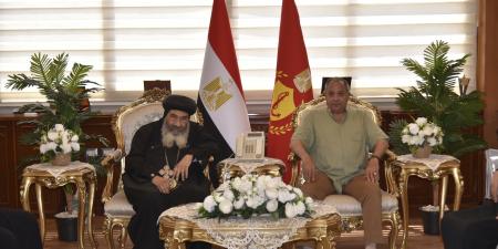 مطران بورسعيد يرأس وفدا كنسيا لتقديم التهاني للمحافظ بمناسبة عيد الأضحى - هرم مصر