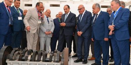 وزير قطاع الأعمال: تقنيات التصنيع الحديثة ضرورة لتعزيز تنافسية الصناعة الوطنية - هرم مصر