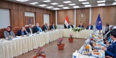 هيئة الدواء المصرية: 309 مليار جنيه إجمالي مبيعات السوق الدوائي عام 2024 - هرم مصر