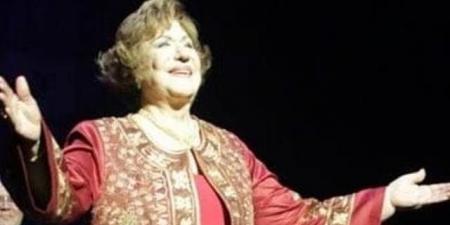 نبيلة عبيد ناعية سمحية أيوب: رحلت أيقونة الفن الخالده - هرم مصر
