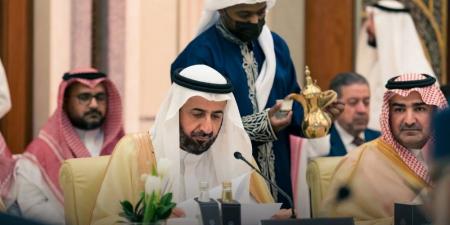 وزير الحج والعمرة يؤكد على أهمية بقاء الحجاج داخل المخيمات في يوم عرفة بسبب ارتفاع درجات الحرارة - هرم مصر