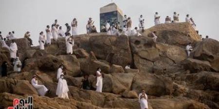 "الصحة" السعودية تحذر الحجاج من التعرض لأشعة الشمس من 10 صباحا حتى 4 مساء - هرم مصر
