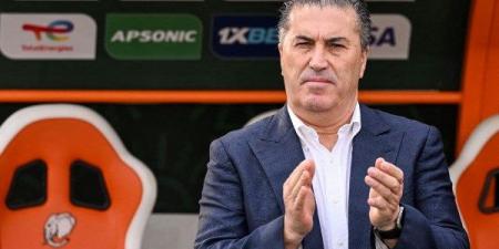 شاركت في الرحلة.. بيسيرو يهنئ الزمالك بالتتويج بكأس مصر - هرم مصر