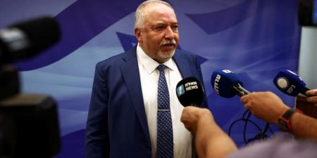 قناة إسرائيلية: نتنياهو والشاباك وراء تسليح العصابات في غزة - هرم مصر