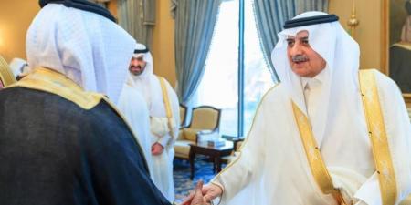 أمير منطقة تبوك يستقبل المهنئين بعيد الأضحى - هرم مصر