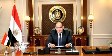الصناعة :  استمرار فتح باب التقدم والحجز إلكترونيًا عبر منصة مصر الصناعية الرقمية حتى  15 يونيو - هرم مصر