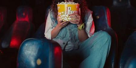 5 أبراج بتحب تروح السينما فى العيد.. مش بيفوتوا ولا فيلم - هرم مصر