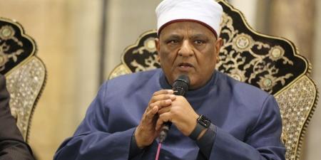 عباس شومان يرد على «إبراهيم عيسى» بعد استنكاره صلاة العيد بالخلاء وطاعة الوالدين - هرم مصر