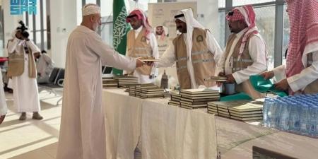 الشؤون الإسلامية تواصل توزيع هدية خادم الحرمين عبر خمسة منافذ بالشرقية - هرم مصر
