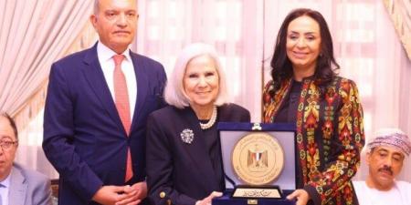 وزيرة التضامن تكرم السفيرة هيفاء أبو غزالة تقديرًا لجهودها في العمل الاجتماعي العربي - هرم مصر