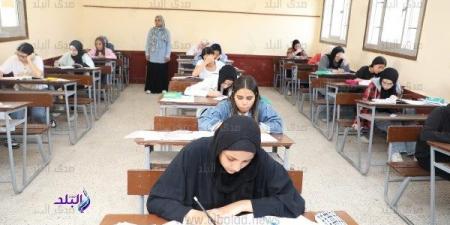 إجراء عاجل من التعليم لمنع الغش في امتحانات الثانوية العامة - هرم مصر