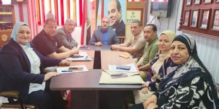 مدير تعليم المنوفية يتابع امتحانات الثانوية العامة من غرفة العمليات الرئيسية بالمديرية - هرم مصر