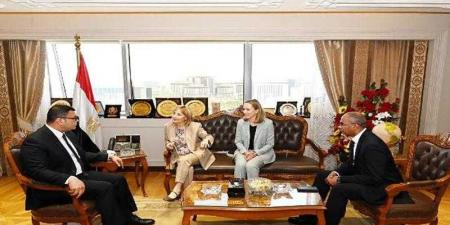 وزير الإسكان يستقبل نائبة رئيس بنك الاستثمار الأوروبي لمتابعة مجالات التعاون المشترك - هرم مصر