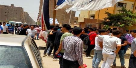 طلاب كفرالشيخ سعداء بامتحانى التربية الدينية والوطنية - هرم مصر