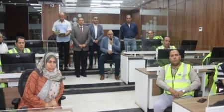 محافظ القليوبية يتفقد غرفة عمليات لجان الثانوية العامة ويطمئن على سير الامتحانات - هرم مصر