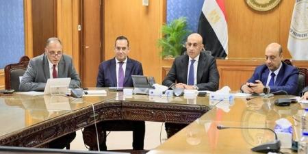 لا شكاوى من التربية الدينية والوطنية - هرم مصر