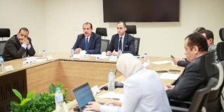 الصحة: لجنة لتقييم أداء مديري ووكلاء المديريات تجري مقابلات  للمرشحين للمناصب القيادية - هرم مصر