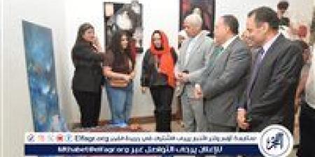 محافظ أسيوط يفتتح معرض فنى لتدوير المخلفات البيئية - هرم مصر