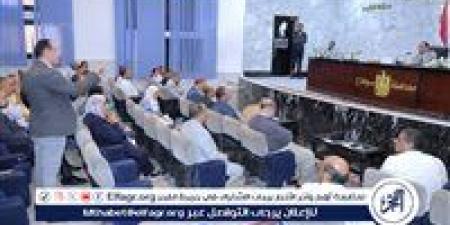 محافظ سوهاج: يلتقي المستثمرين لبحث تذليل كافة العقبات وتوفير الدعم الكامل لقطاع الاستثمار - هرم مصر