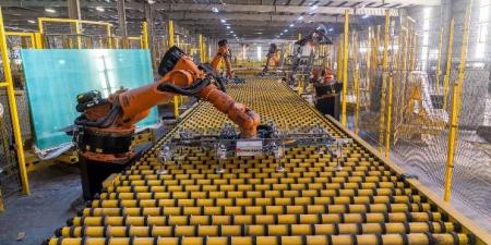 14.8 مليون متر مربع إنتاج «دبي للاستثمار» من الزجاج 2024 - هرم مصر