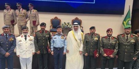 تخريج 6 ضباط كويتيين من كلية الدفاع الوطني الأردنية - هرم مصر