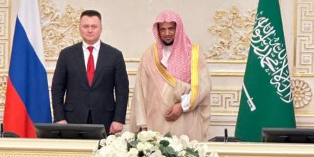 النائب العام يلتقي نظيره الروسي في سان بطرسبورغ لتعزيز التعاون العدلي وتبادل الخبرات - هرم مصر