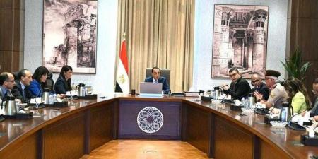 رئيس الوزراء يتابع موقف تمويل مشروعات المبادرة الرئاسية ”حياة كريمة” - هرم مصر