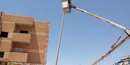 الإسكان: مواصلة استبدال كشافات الإنارة الصوديوم بليد وإزالة وصلات المياه الخلسة بالمدن الجديدة - هرم مصر