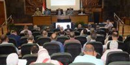 محافظ الغربية يترأس اجتماع المجلس التنفيذي بحضور قيادات المحافظة وأعضاء البرلمان - هرم مصر