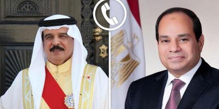 الرئيس السيسي يجري اتصالا هاتفيا بملك البحرين حول مستجدات الأوضاع الإقليمية - هرم مصر