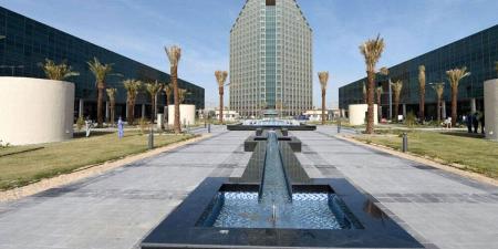 «التطبيقي» تكرم 26 مشاركاً في «الملصق العلمي» - هرم مصر