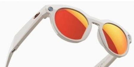 كل ما تحتاج معرفته عن نظارة ميتا الجديدة Oakley Meta HSTN.. السعر والمواصفات - هرم مصر