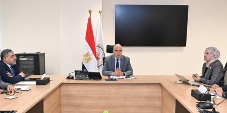وزير الري يبحث مع أمين صندوق تطوير التعليم مقترح إنشاء "جامعة الغذاء" - هرم مصر