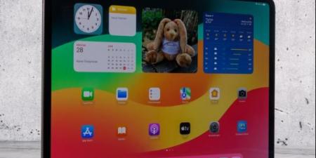 وداعا للحواف العريضة.. آبل تحدث ثورة في تصميم iPad Pro القادم - هرم مصر