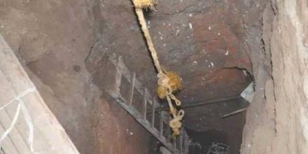ضبط عامل لتنقيبه عن الآثار بمنزله بالمنشاة - هرم مصر