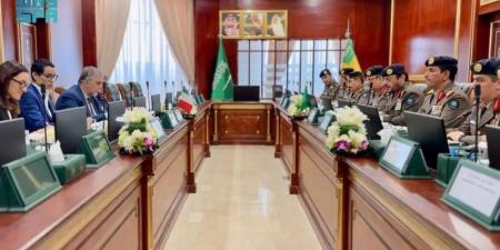 مدير الدفاع المدني يبحث مع رئيس الحماية المدنية الإيطالية الموضوعات المشتركة - هرم مصر