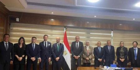 وزير الطيران المدني يلتقي وفد المنظمة الدولية للهجرة (IOM) التابعة للأمم المتحدة لبحث أوجه التعاون. - هرم مصر