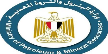 البترول تؤكد التزام شركة أديس المالكة للبارج بسرعة صرف التعويضات لأسر المتوفين والمفقودين والمصابين - هرم مصر