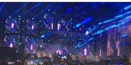 ألبوم «ابتدينا» لـ عمرو دياب يحقق حلما من أحلام الشاعرة منة القيعي - هرم مصر