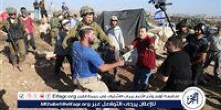 فلسطينيون ينظمون مسيرة حاشدة شمال رام الله لصد هجمات المستوطنين - هرم مصر