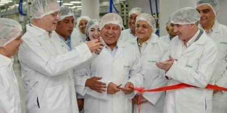 إطلاق خط إنتاج جديد لمرشحات ومحاليل الغسيل الكلوي بطاقة انتاجية تتجاوز 10 ملايين فلتر سنويًا - هرم مصر