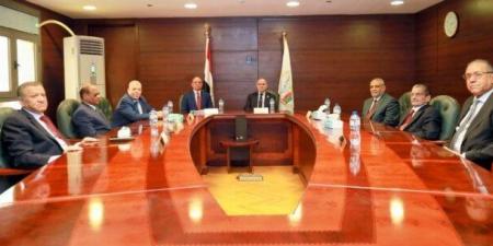 «الشناوي» يترأس أول اجتماعات «الأعلى للنيابة الإدارية» بتشكيله الجديد - هرم مصر