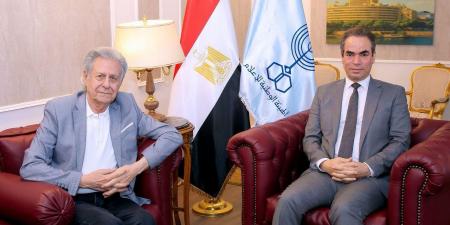 المسلماني يلتقي المايسترو سليم سحاب ويعلن رعاية مشروع اكتشاف المواهب - هرم مصر