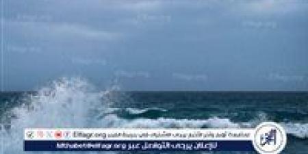 رئاسة مدينة جمصة تحذر المواطنين من التوغل في مياه البحر بسبب ارتفاع الأمواج - هرم مصر